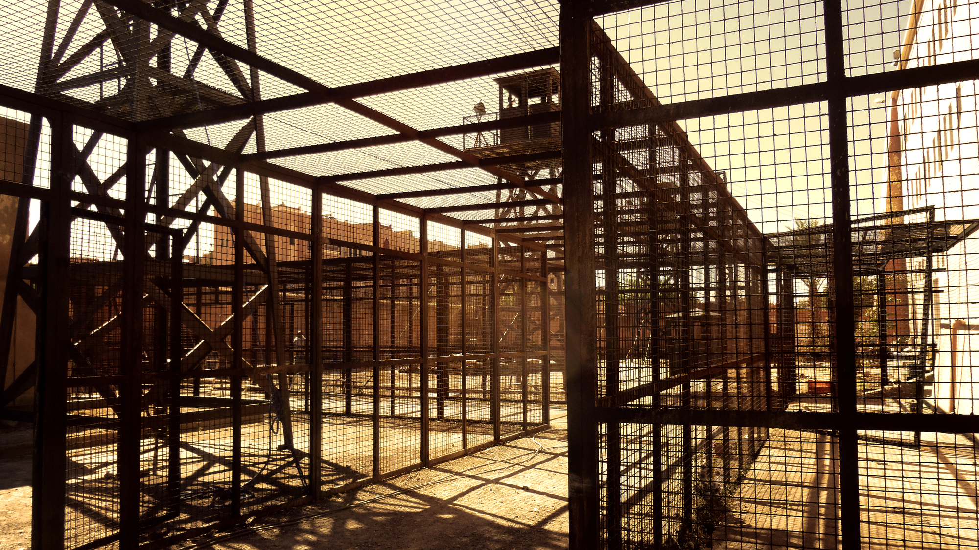 PRISON BREAK 5 - Production Design by Luca Tranchino - Ext. Ogygia Prison - ©2017- FOX TV